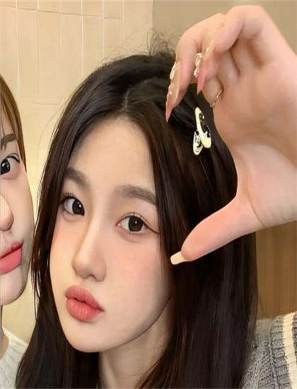 探秘龙虎人生王志文版：独立电影的的文化符号与象征意义